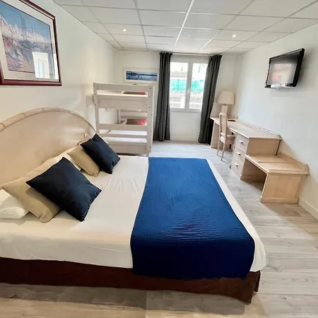 オテル ド フロール Saint-Raphaël